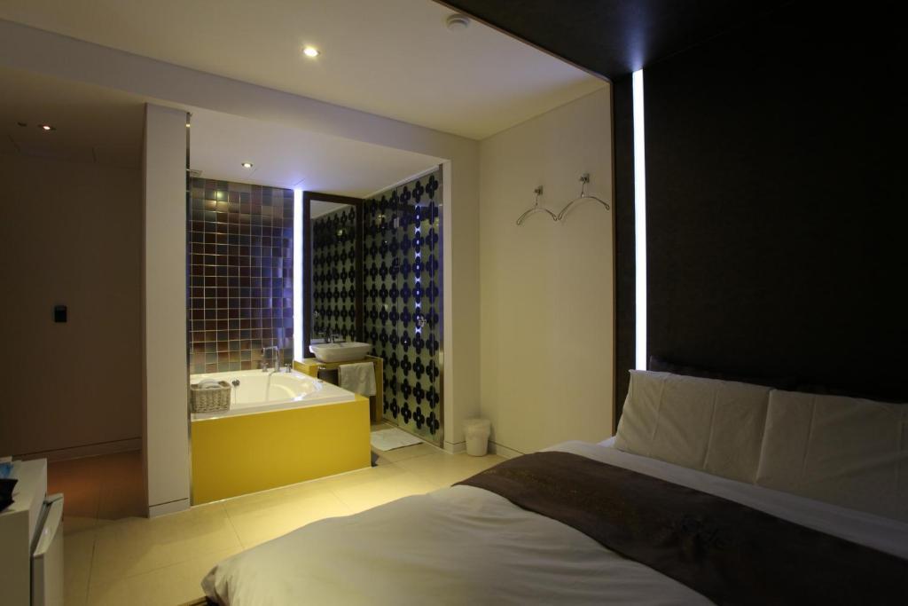 Hotel Jade Seul Quarto foto